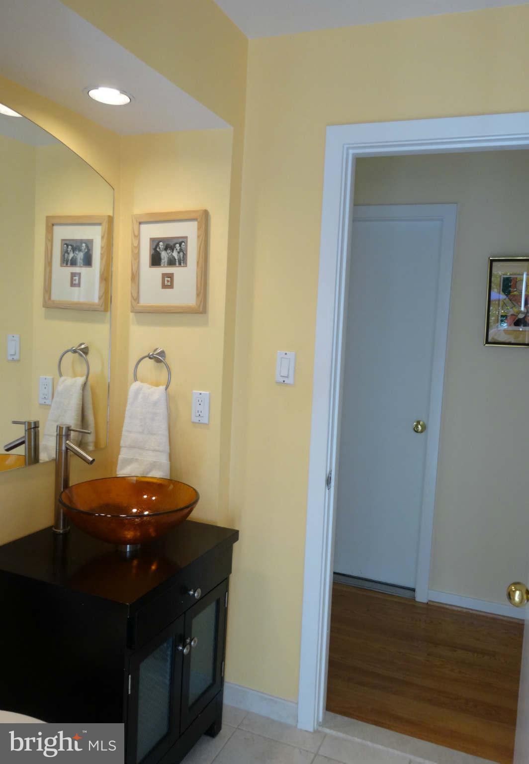 12004 North Walnut Branch Road Reston, VA 20194 - Photo 23 of 29 Bath