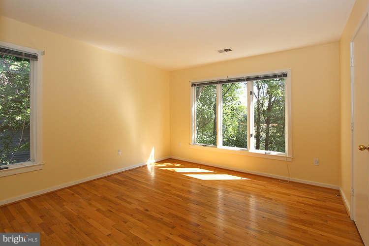 12004 North Walnut Branch Road Reston, VA 20194 - Photo 25 of 29 Bedroom