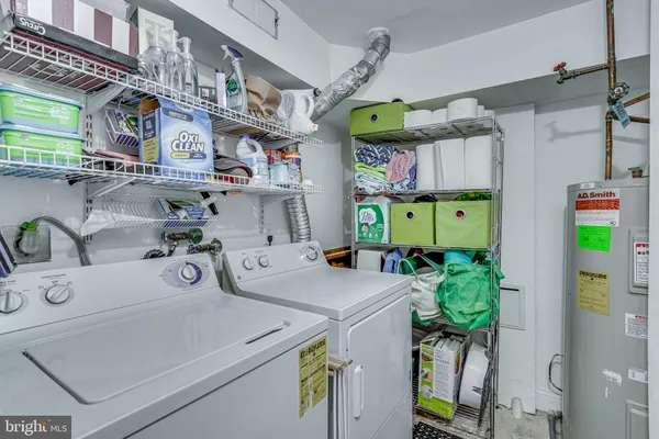 $3,995 | 912 Green Street, Alexandria, VA 22314