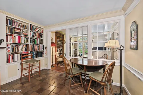 $3,195,000 | 14 Upland Drive, Greenwich, CT 06831