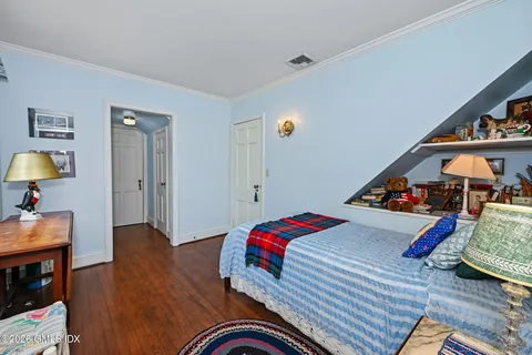 $3,195,000 | 14 Upland Drive, Greenwich, CT 06831