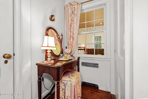 $3,195,000 | 14 Upland Drive, Greenwich, CT 06831