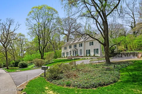 $3,195,000 | 14 Upland Drive, Greenwich, CT 06831