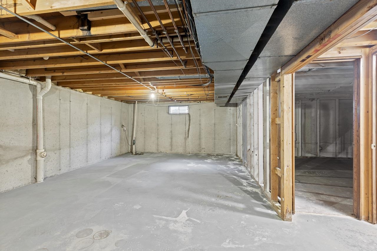 3442 North Trainer Road Rockford, IL 61114 - Photo 27 of 35 a view of an empty room