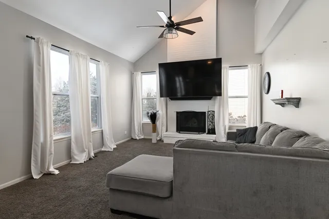 $469,900 | 24050 West Champion Drive, Plainfield, IL 60585