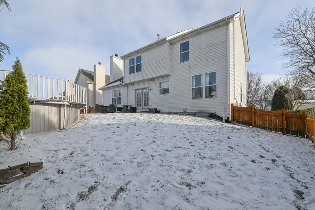 $469,900 | 24050 West Champion Drive, Plainfield, IL 60585