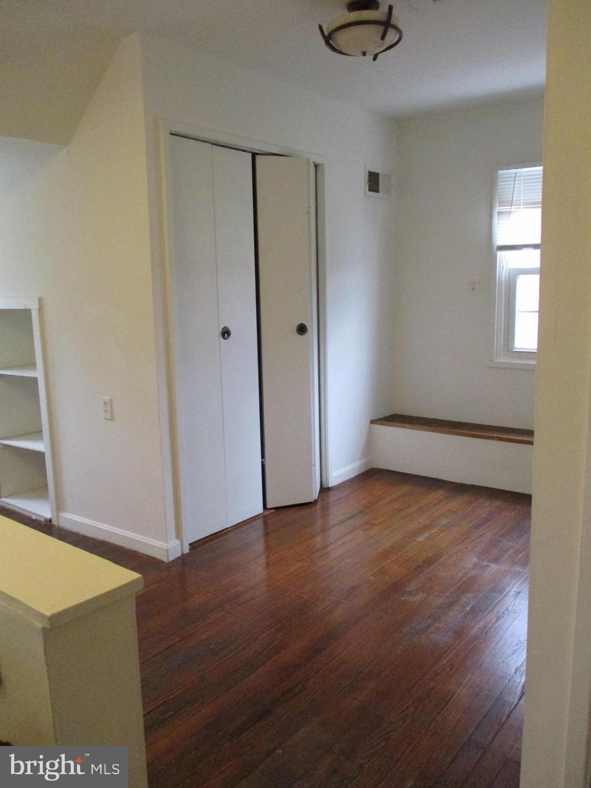 5945 Franconia Road Alexandria, VA 22310 - Photo 20 of 28 Upper level loft