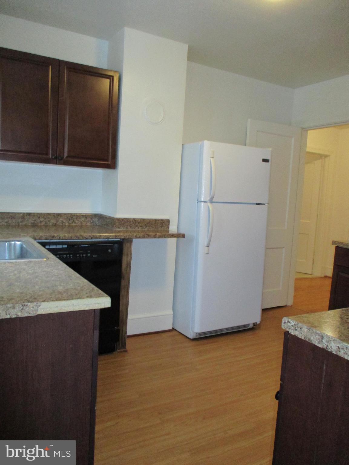 5945 Franconia Road Alexandria, VA 22310 - Photo 10 of 28 Kitchen