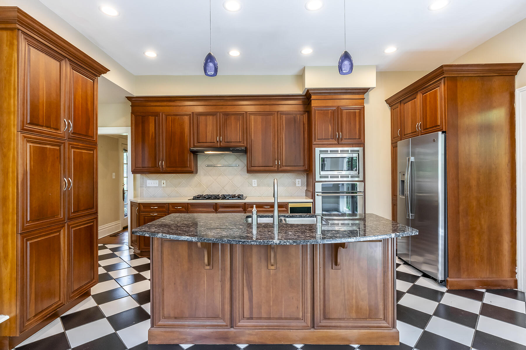 1306 Richmond Road Lexington, KY 40502 - Photo 12 of 77 1306richmond17