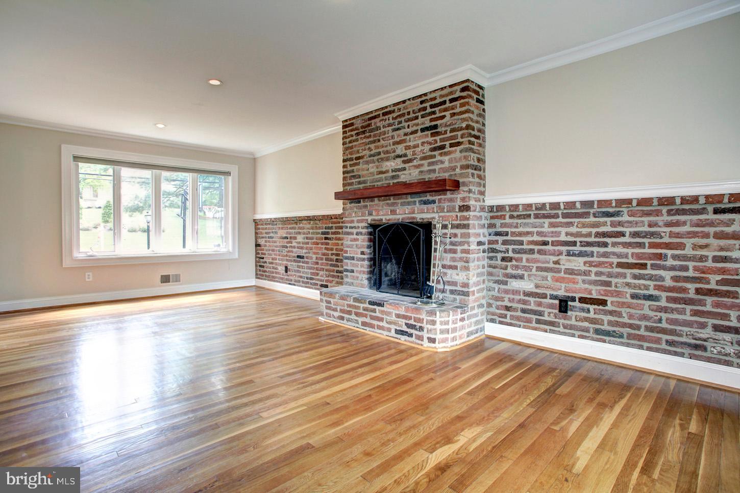 11949 Goya Drive Potomac, MD 20854 - Photo 16 of 31