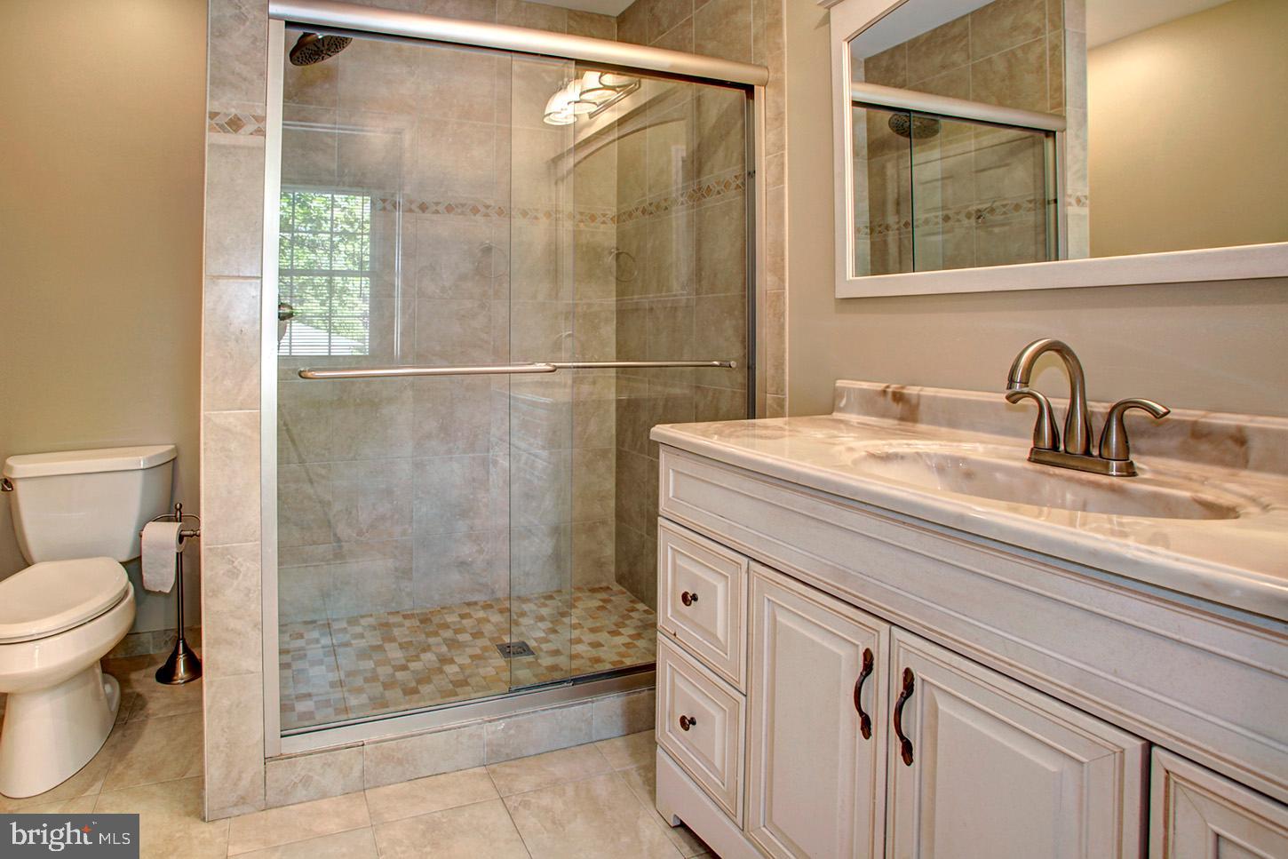 11949 Goya Drive Potomac, MD 20854 - Photo 22 of 31