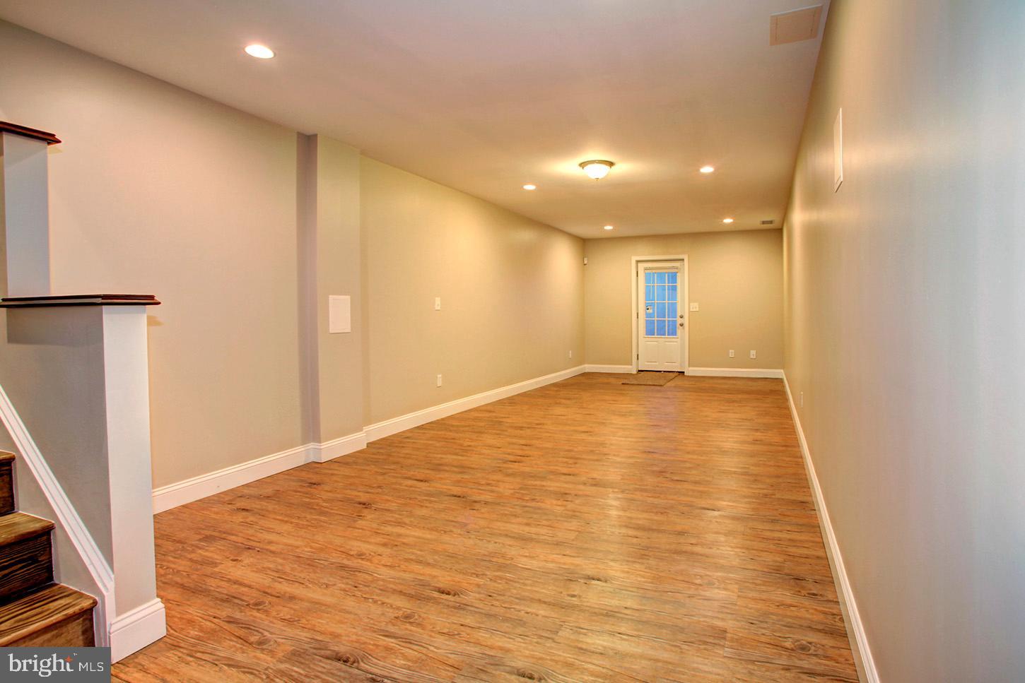 11949 Goya Drive Potomac, MD 20854 - Photo 25 of 31