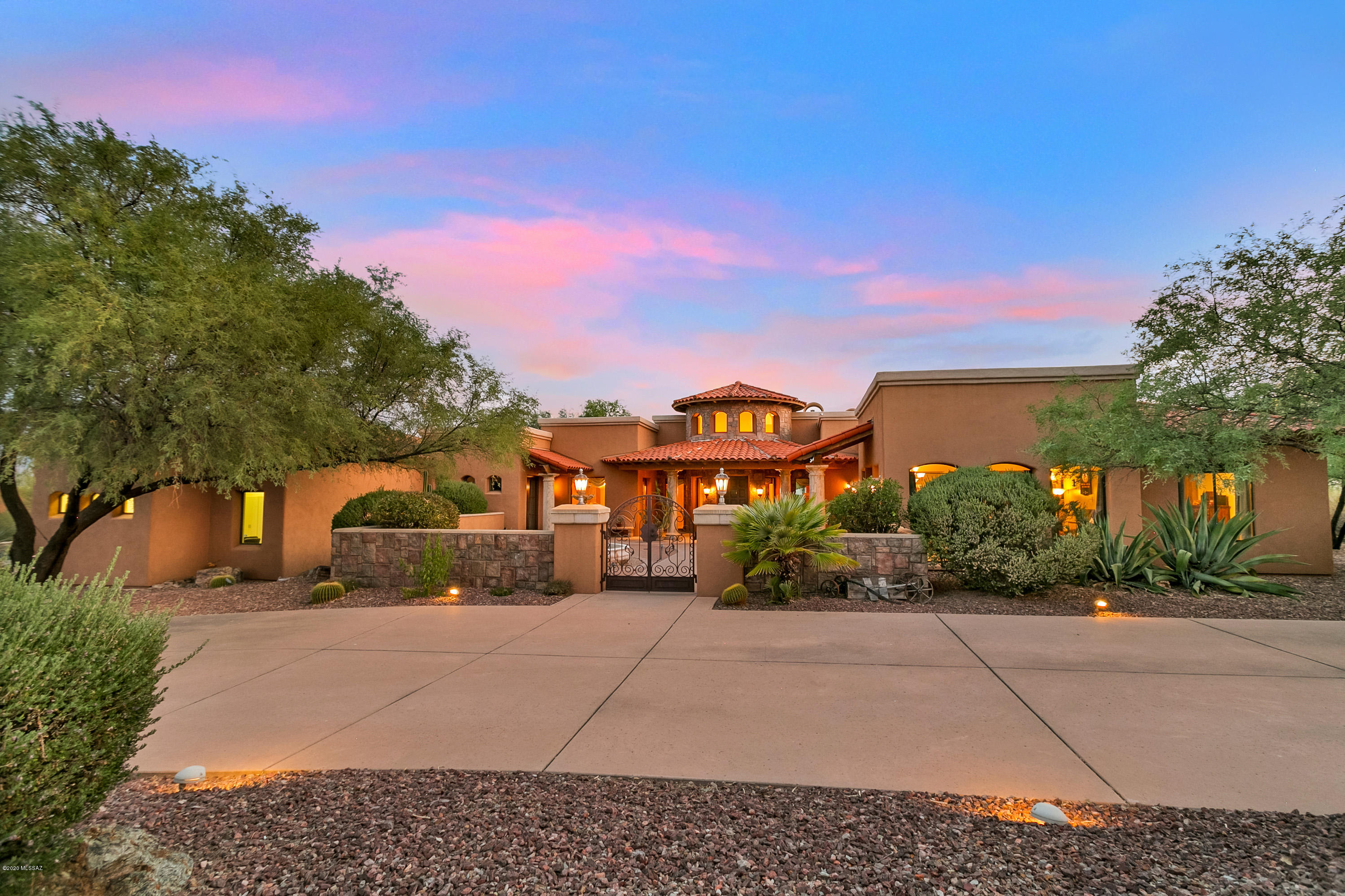 3497 North Drake Place Tucson, AZ 85749 - Photo 6 of 49