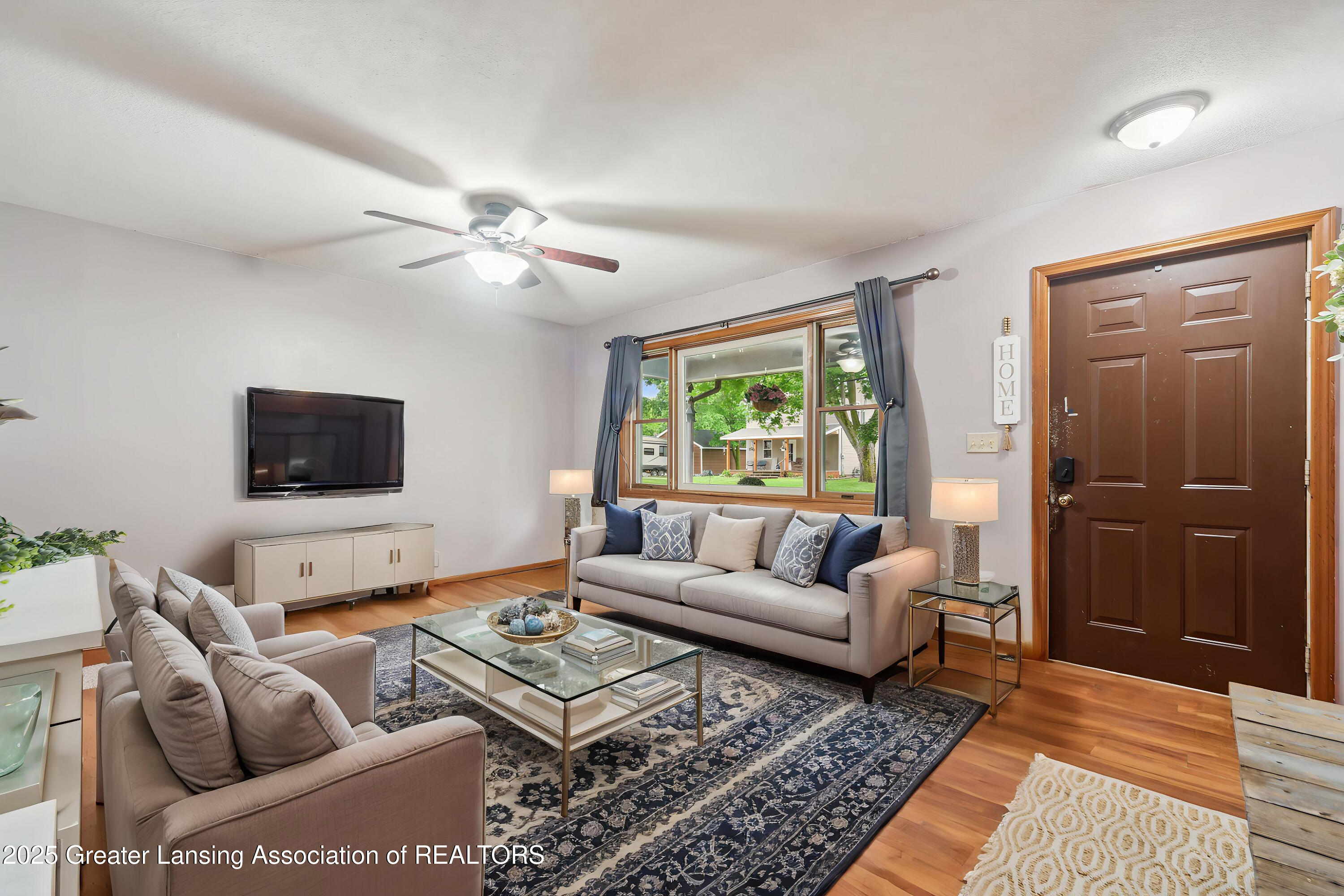 445 Oak Street Maple Rapids, MI 48853 - Photo 3 of 28 03-445-Oak-St-Maple-Rapids-MI-48853-Wind