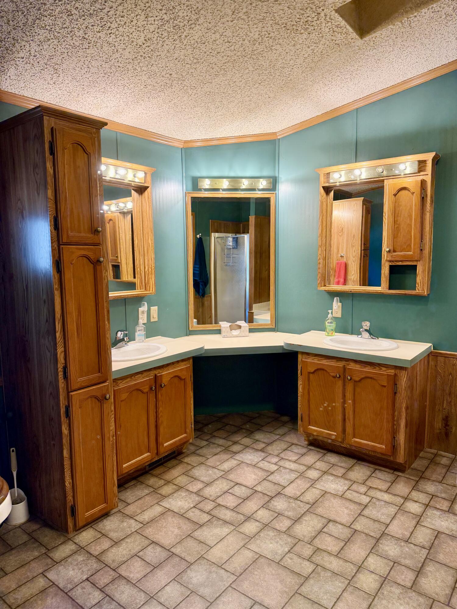 2362 Debaker Road Muskegon, MI 49442 - Photo 32 of 54 IMG_5155