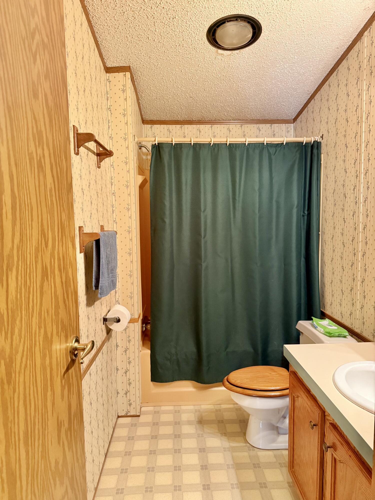 2362 Debaker Road Muskegon, MI 49442 - Photo 40 of 54 IMG_5141