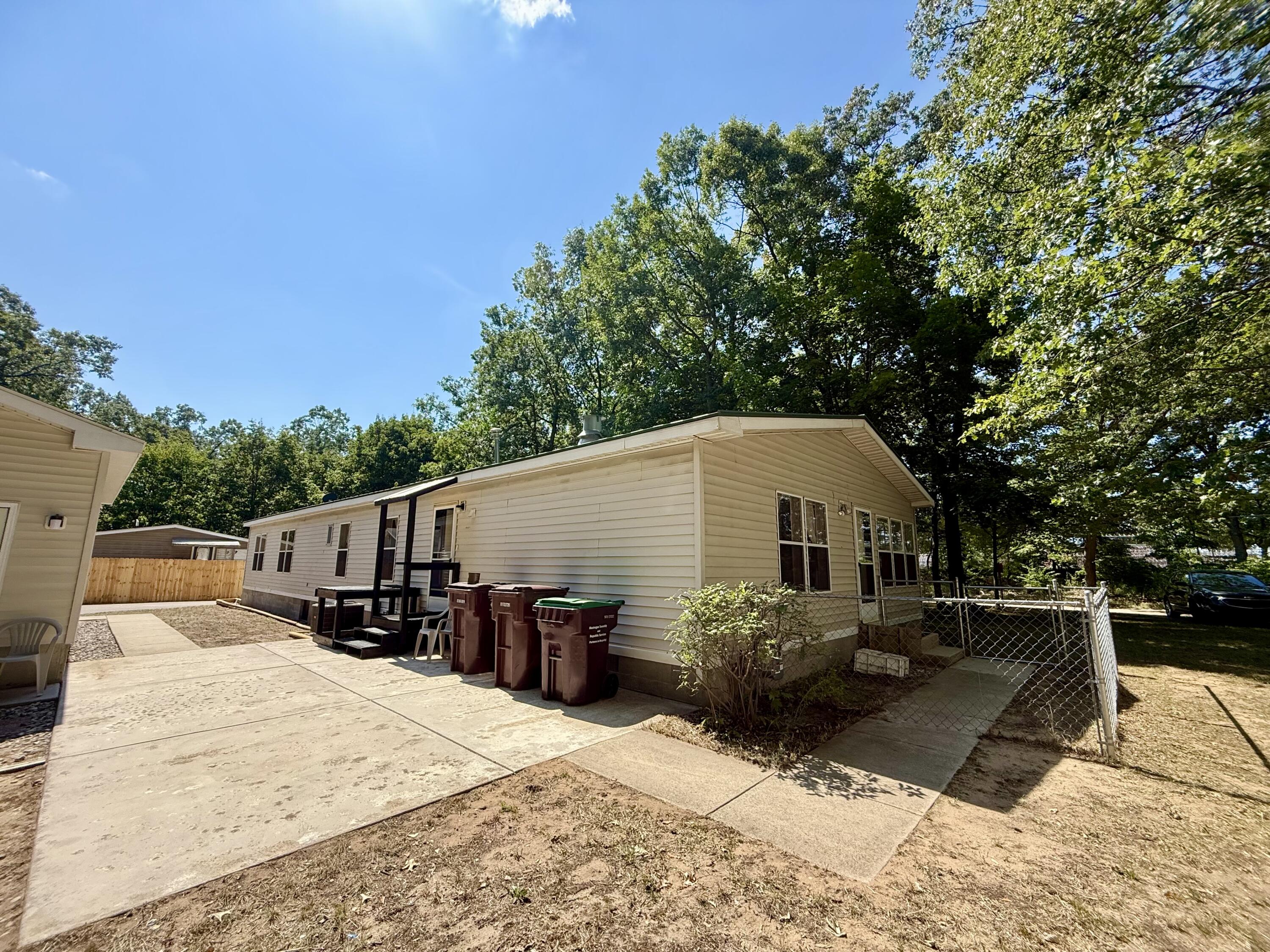 2362 Debaker Road Muskegon, MI 49442 - Photo 50 of 54 IMG_5232