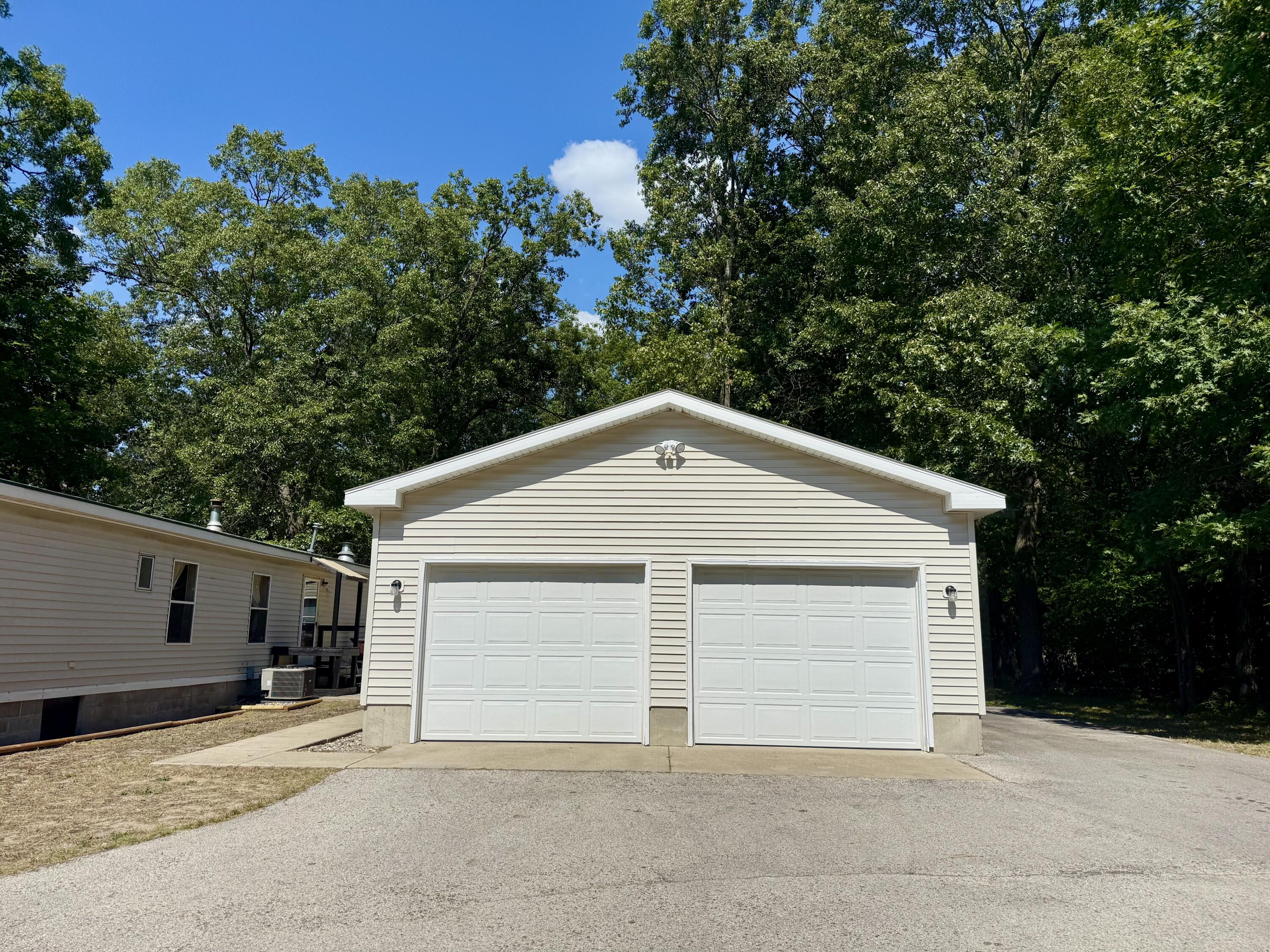 2362 Debaker Road Muskegon, MI 49442 - Photo 54 of 54 IMG_5226