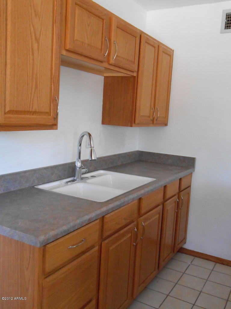 3520 West Lawrence Road Phoenix, AZ 85019 - Photo 17 of 18 Lawrence
