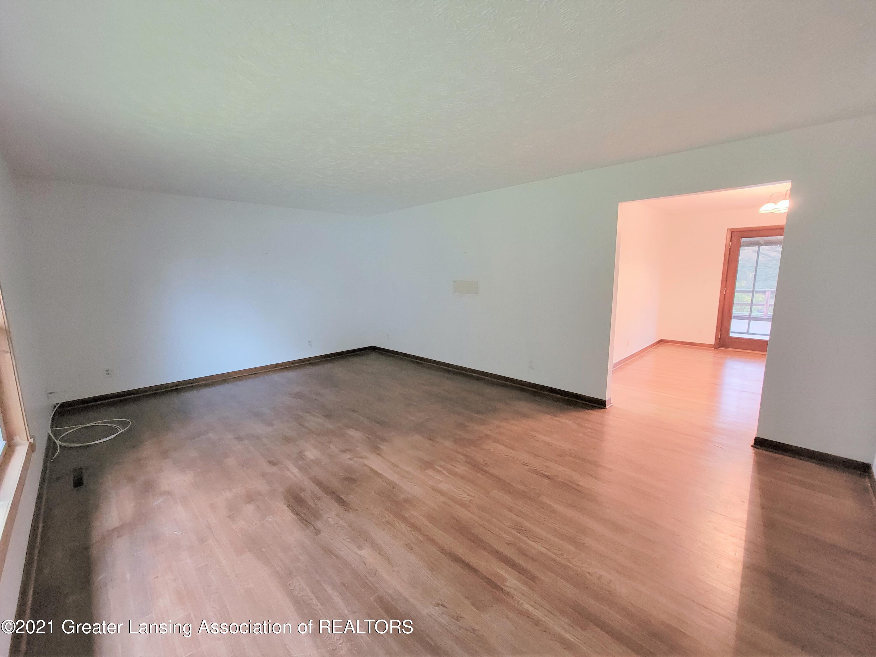 5937 Sleight Road Bath, MI 48808 - Photo 7 of 57 20211029_125104
