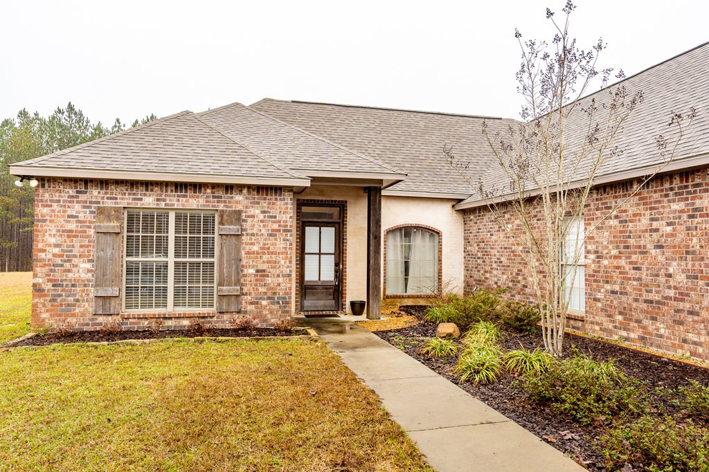 1042 Winding Road Summit, MS 39666 - Photo 3 of 31 Photo 3
