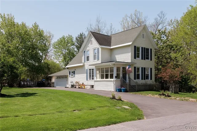 $279,000 | 333 West Woodruff Street, Watertown, NY 13601