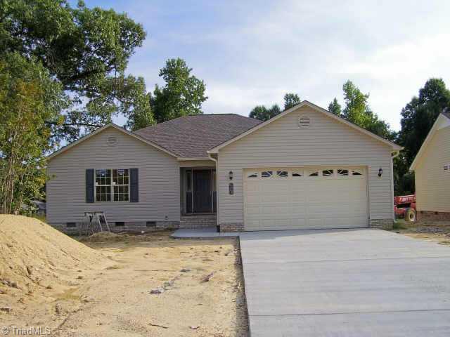 4418 Huff Road Archdale, NC 27263 - Photo 1 of 2 Exterior Front.