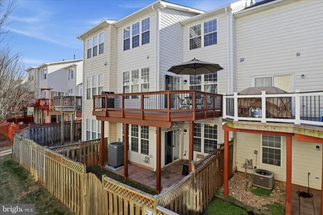 $650,000 | 46164 Chester Terrace, Sterling, VA 20165