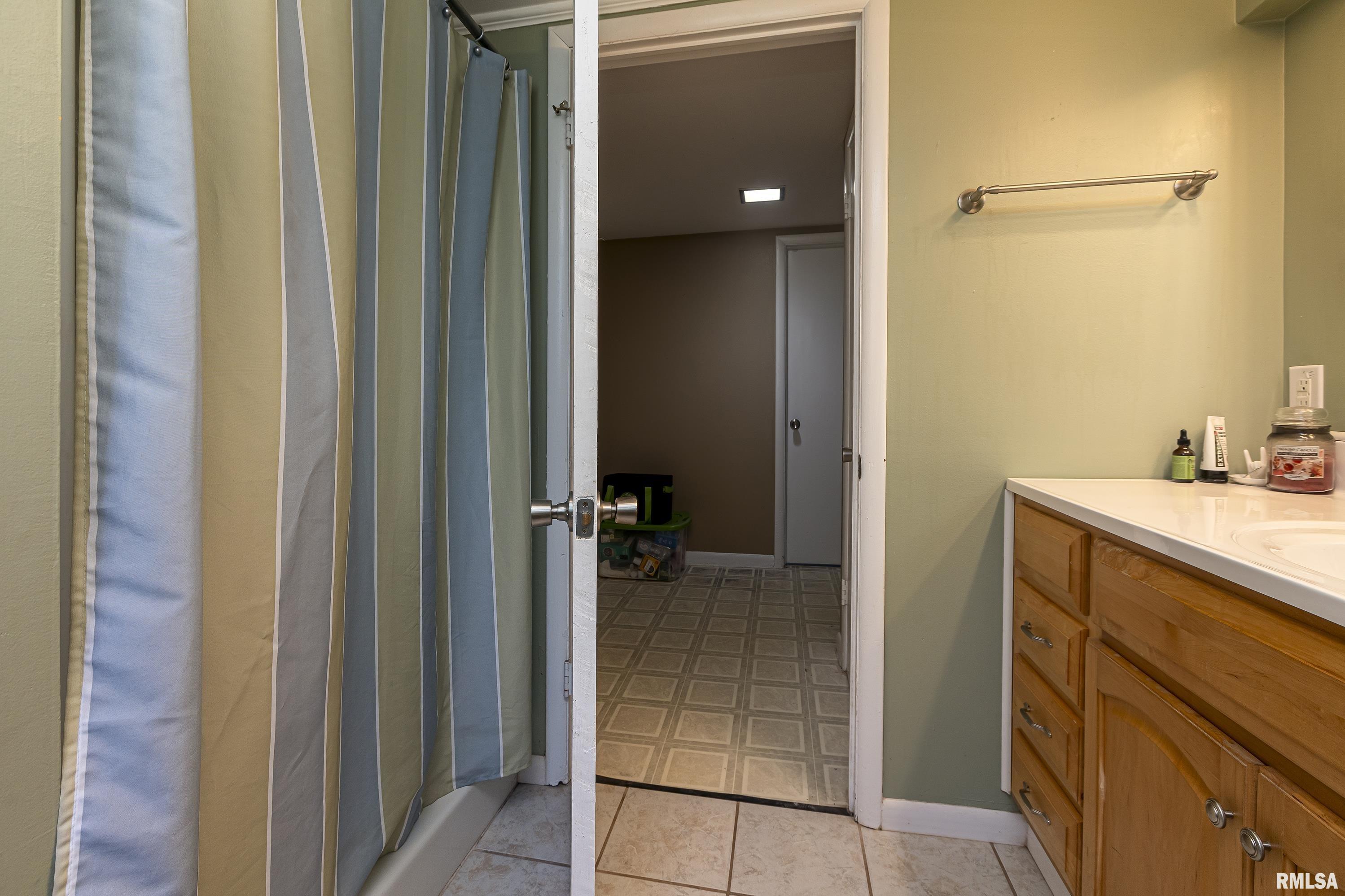 804 South Valley Road Carbondale, IL 62901 - Photo 11 of 30 Gallery Image 11
