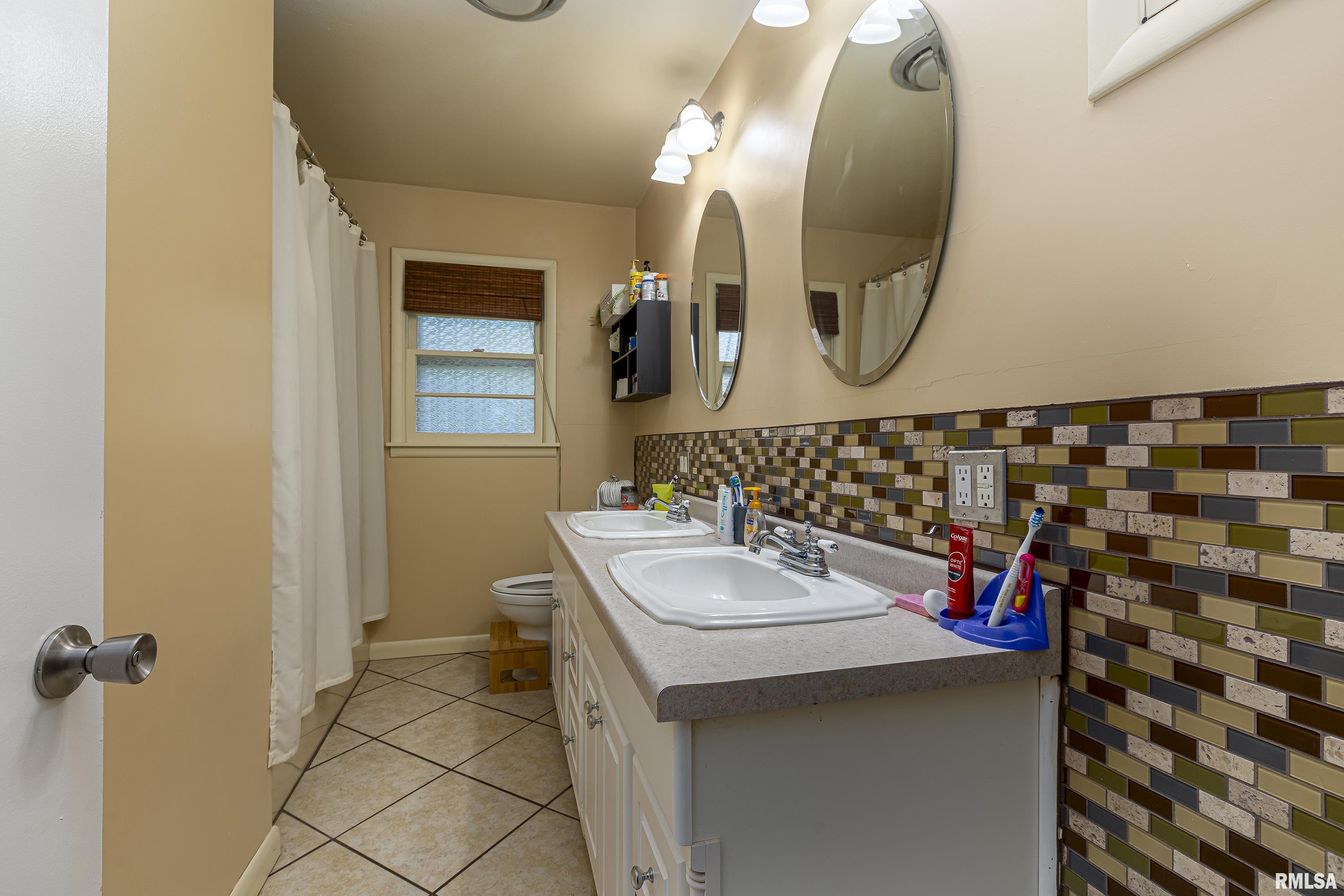 804 South Valley Road Carbondale, IL 62901 - Photo 17 of 30 Gallery Image 17