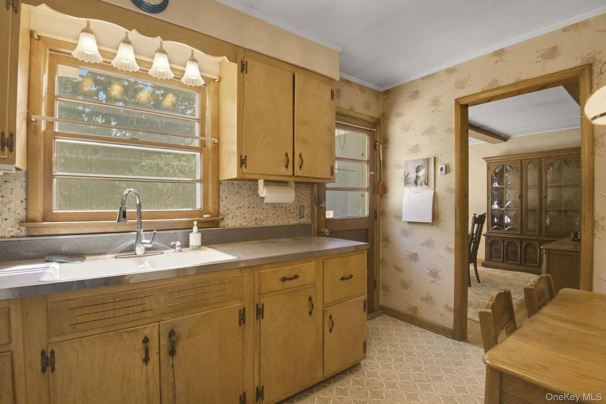 22 Greenvale Farms Road Poughkeepsie, NY 12603 - Photo 19 of 37