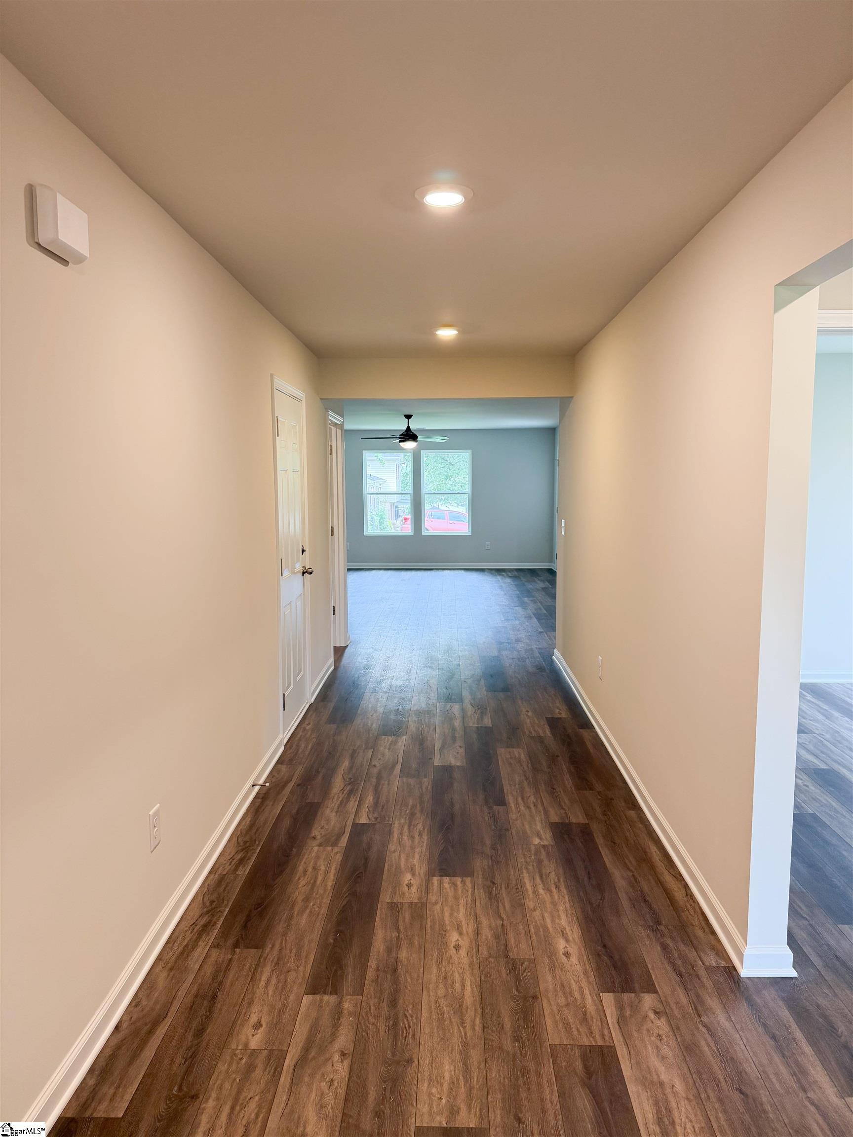 200 North Old Laurens Road Fountain Inn, SC 29644 - Photo 4 of 14 Gallery Image 4