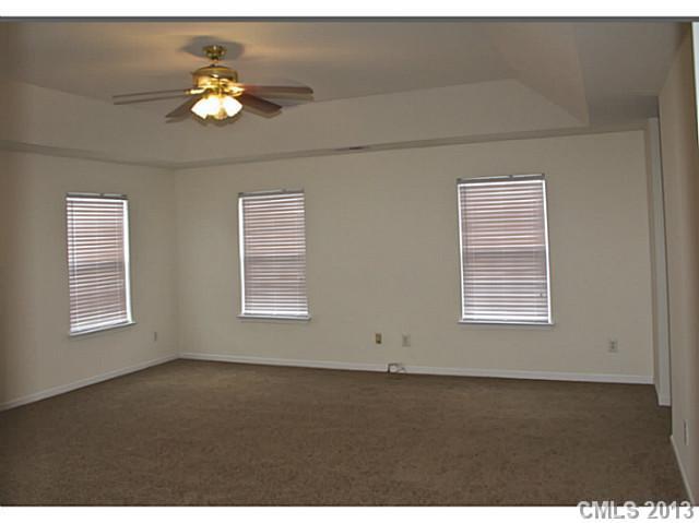 8822 Hedge Maple Road Charlotte, NC 28269 - Photo 11 of 14