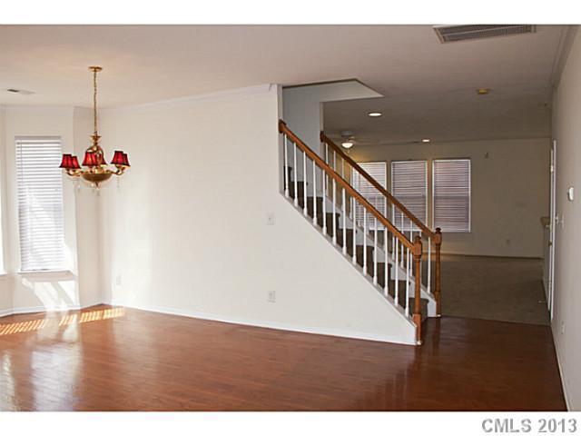 8822 Hedge Maple Road Charlotte, NC 28269 - Photo 4 of 14