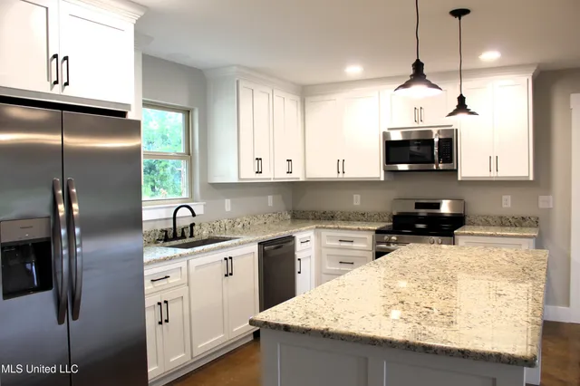 $299,000 | 3248 Stonecypher Road, Lucedale, MS 39452