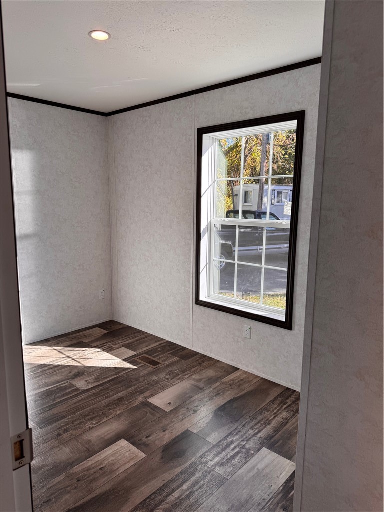 5931 Big Tree Road Livonia, NY 14480 - Photo 8 of 10