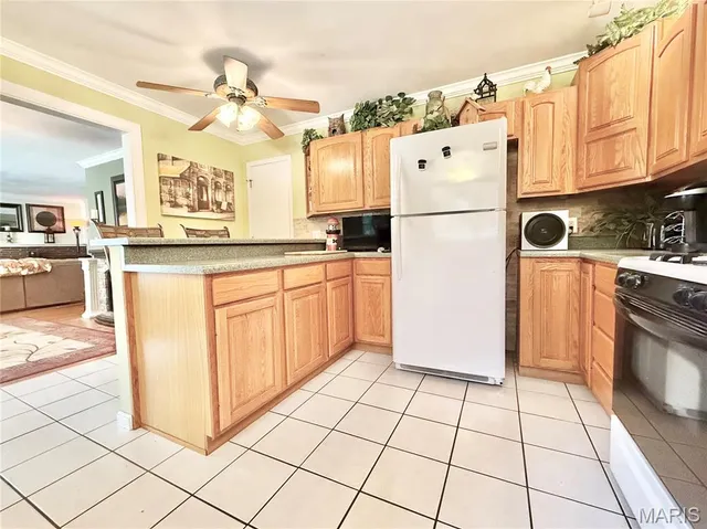 $249,000 | 283 Hi Pointe Place, East Alton, IL 62024