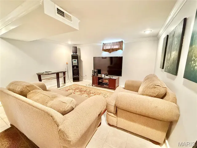 $249,000 | 283 Hi Pointe Place, East Alton, IL 62024