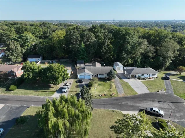 $249,000 | 283 Hi Pointe Place, East Alton, IL 62024