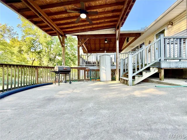 $249,000 | 283 Hi Pointe Place, East Alton, IL 62024