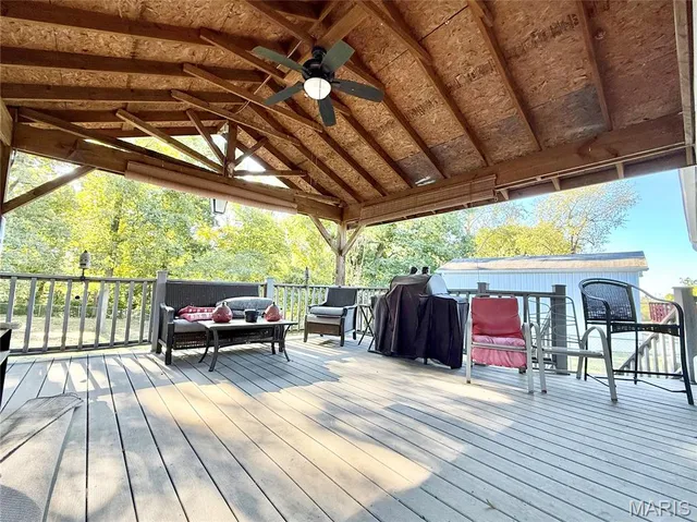 $249,000 | 283 Hi Pointe Place, East Alton, IL 62024