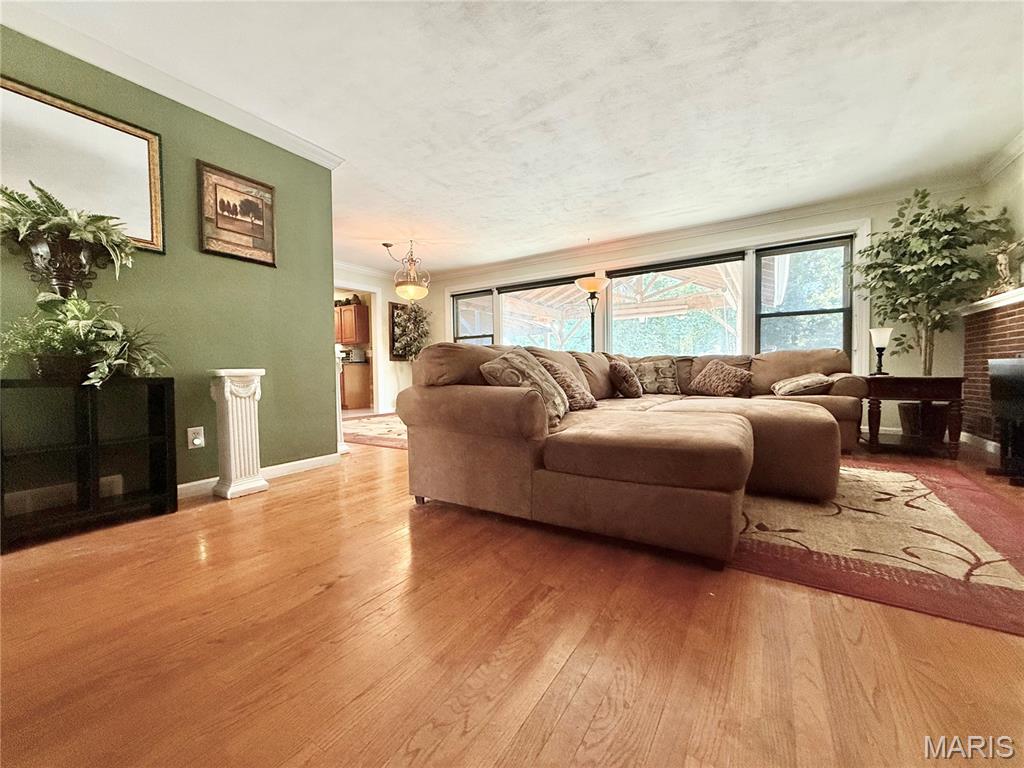 283 Hi Pointe Place East Alton, IL 62024 - Photo 7 of 38