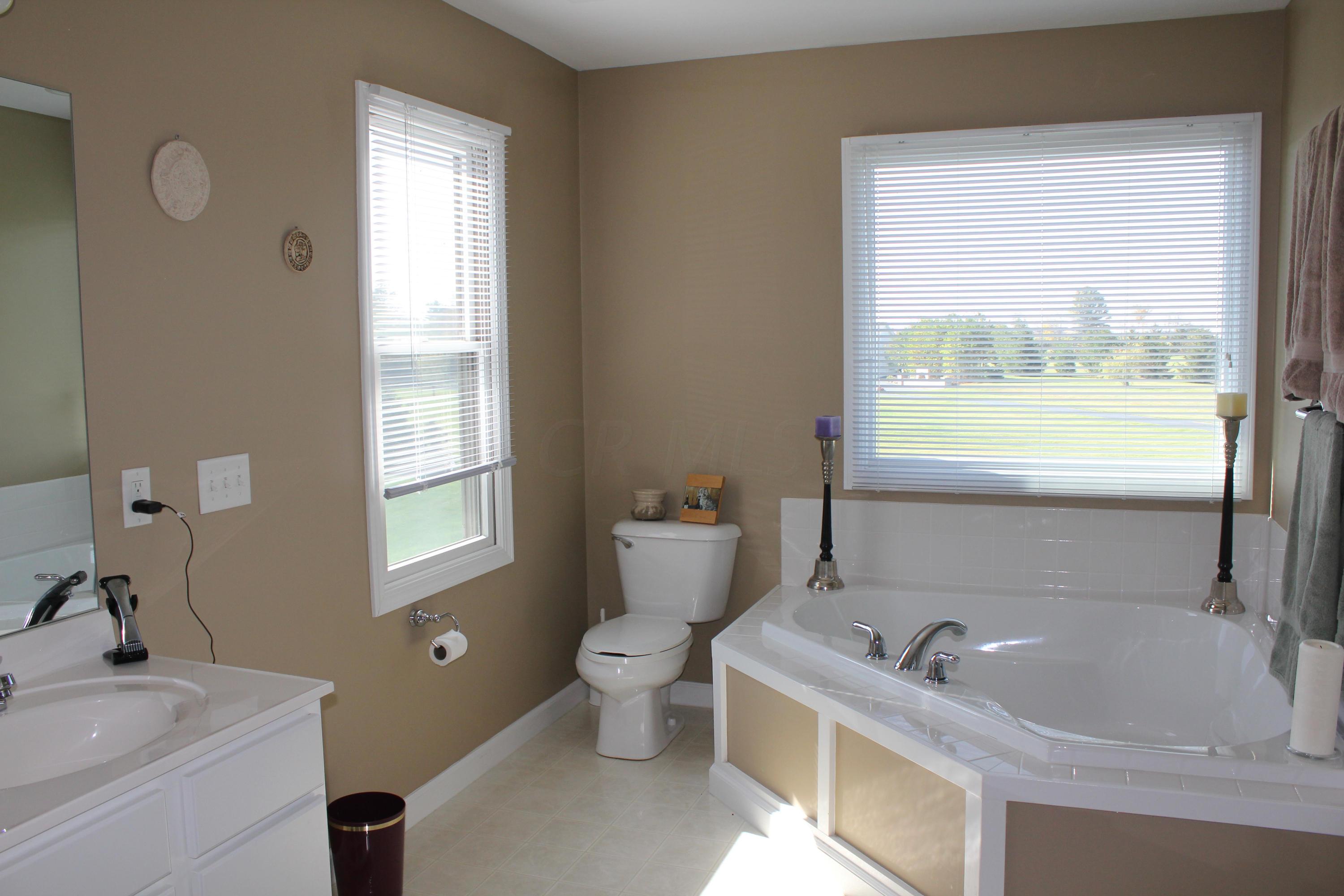 3268 Russell Road Ostrander, OH 43061 - Photo 21 of 29 Gallery Image 21