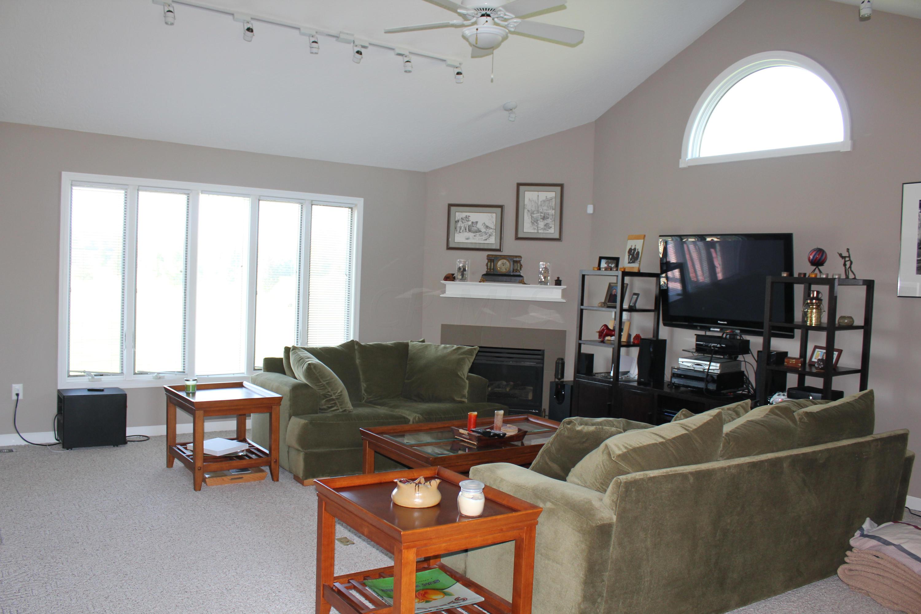 3268 Russell Road Ostrander, OH 43061 - Photo 5 of 29 Gallery Image 5