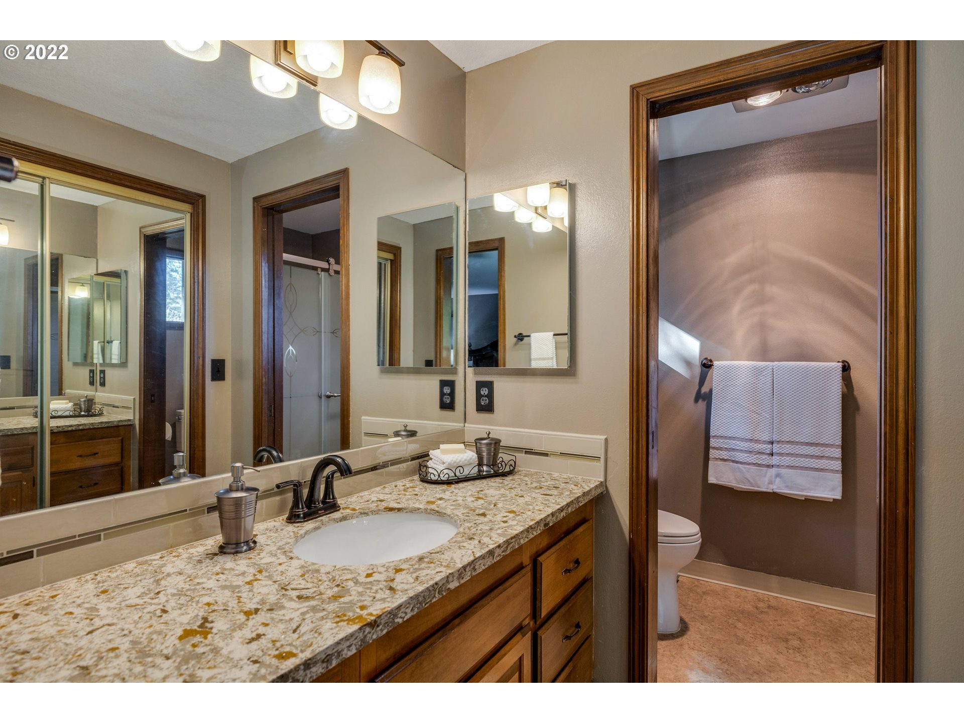 7100 Southwest Sharon Lane Portland, OR 97225 - Photo 20 of 32 Bathroom, Attached