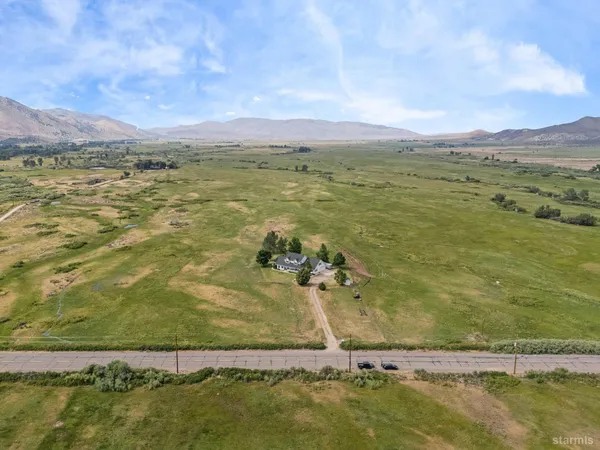 $899,000 | 801 Larson Lane, Coleville, CA 96107