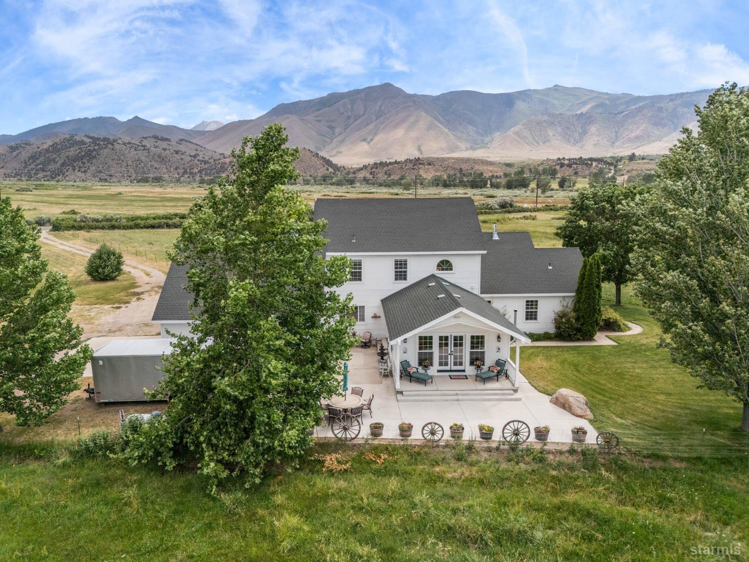 801 Larson Lane Coleville, CA 96107 - Photo 33 of 37