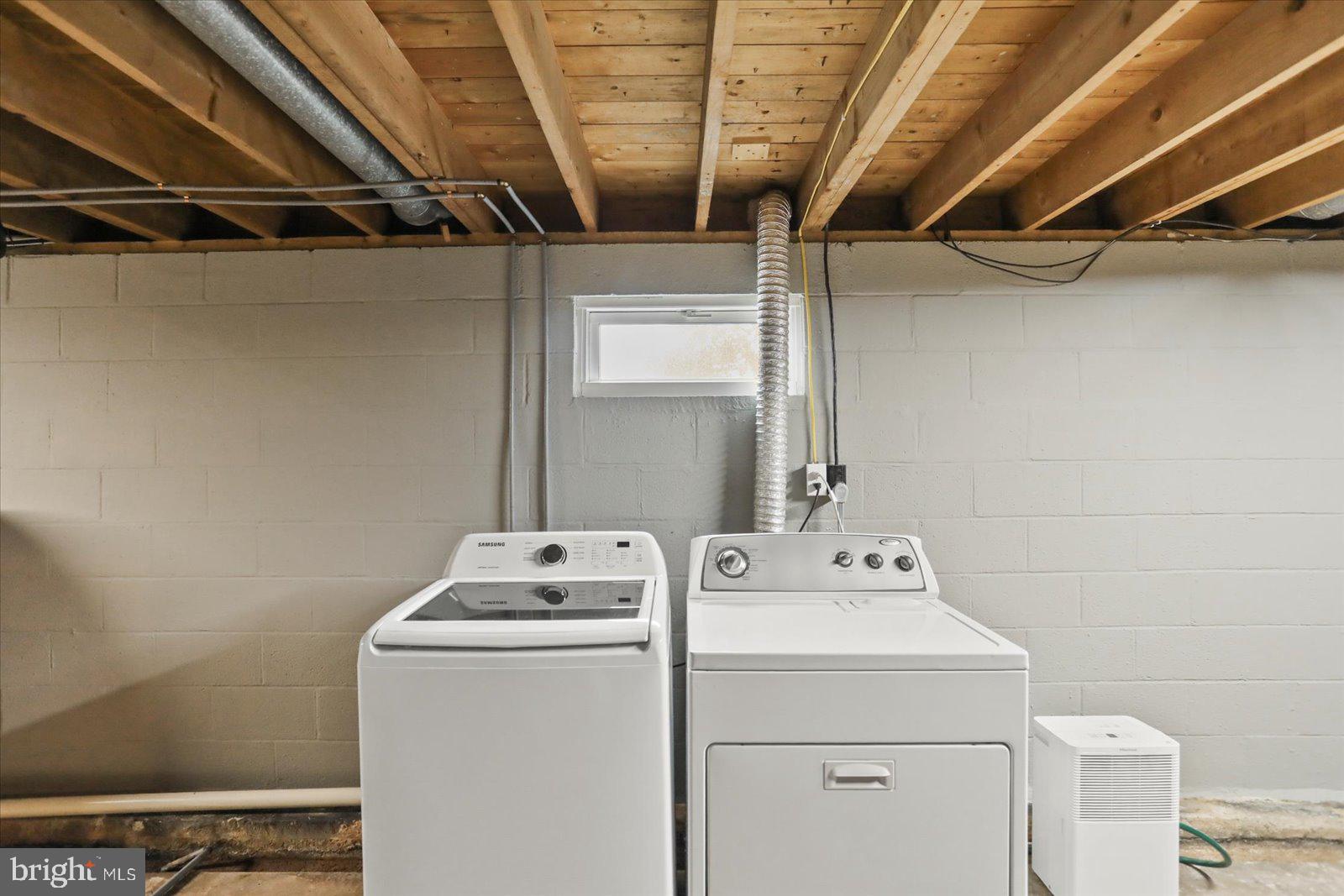 1384 Hunterstown Road Gettysburg, PA 17325 - Photo 31 of 37 a utility room with dryer and washer