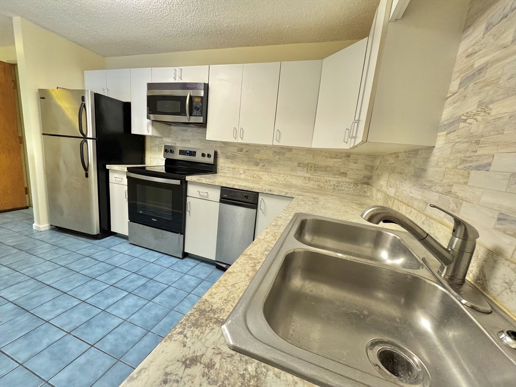 24 Corey Street, Unit 101 Everett, MA 02149 - Photo 12 of 32