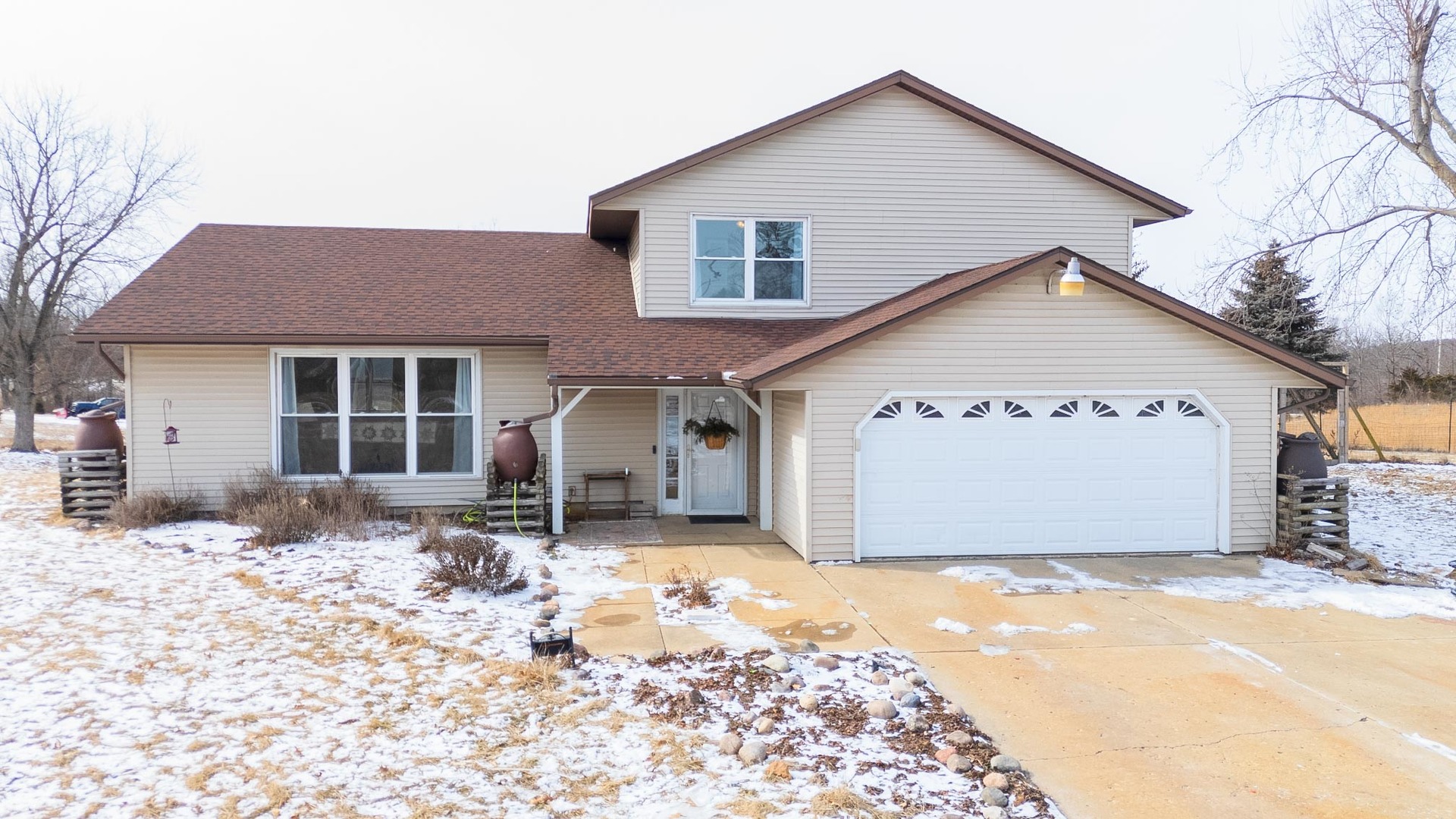 4877 Tunbridge Hill Road Clinton, IL 61727 - Photo 1 of 48 Gallery Image 1